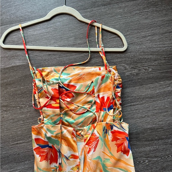 ASTR the label Antila Floral Dress - Picture 4 of 8